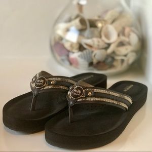 New Coach Sandals